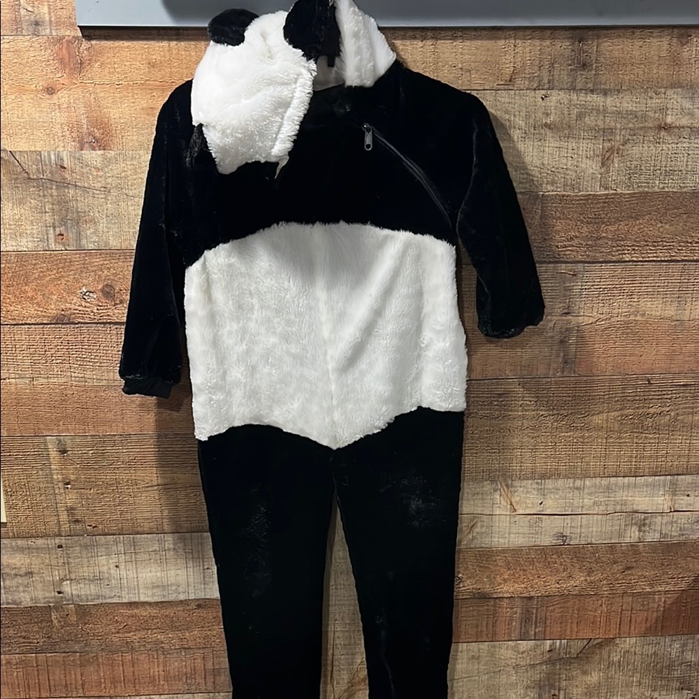 Kids Panda Costume - Black and White size 4-5T